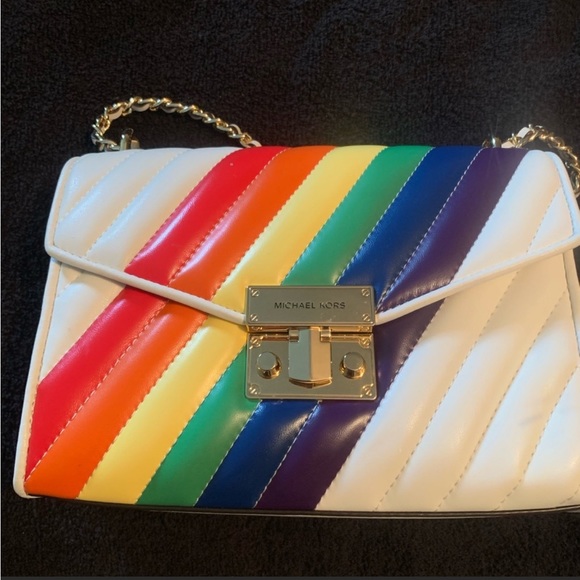 Like new purse